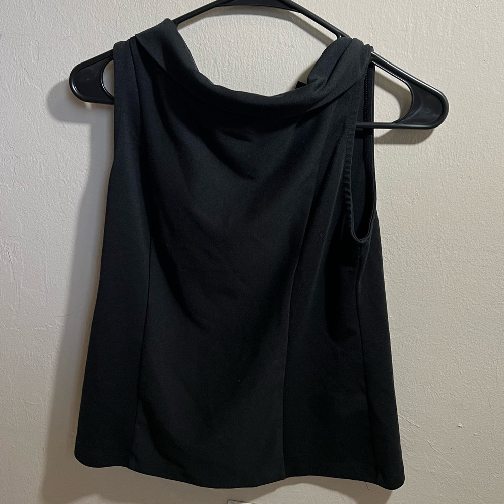 Banana Republic Black Woman’s Top Sleeveless Size XS
